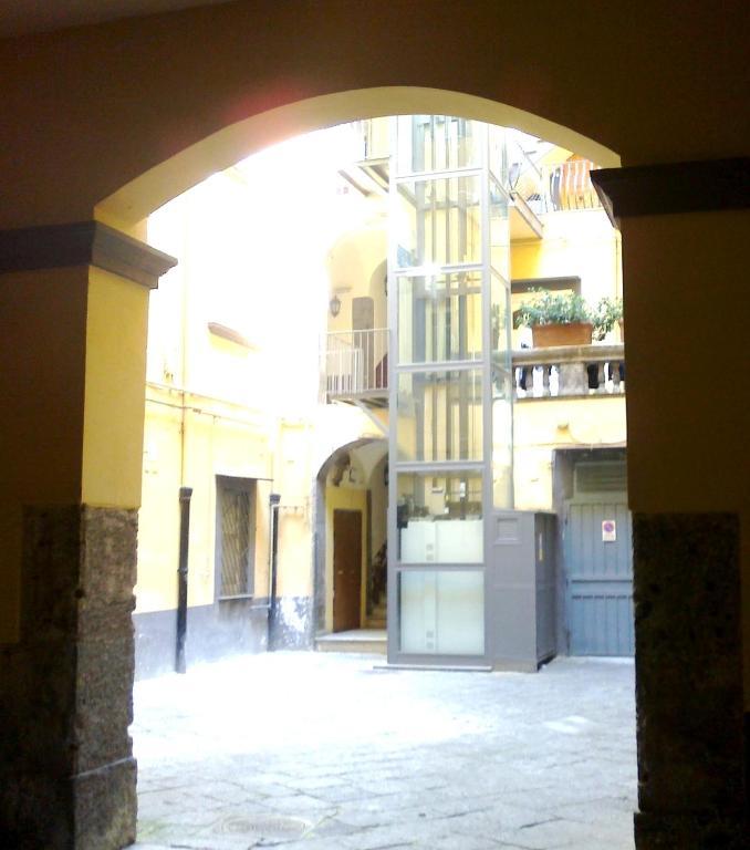 B&B Della Corte Napoli Eksteriør billede